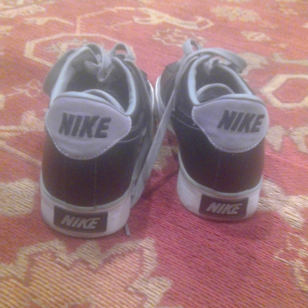 Nike Classics - image 3